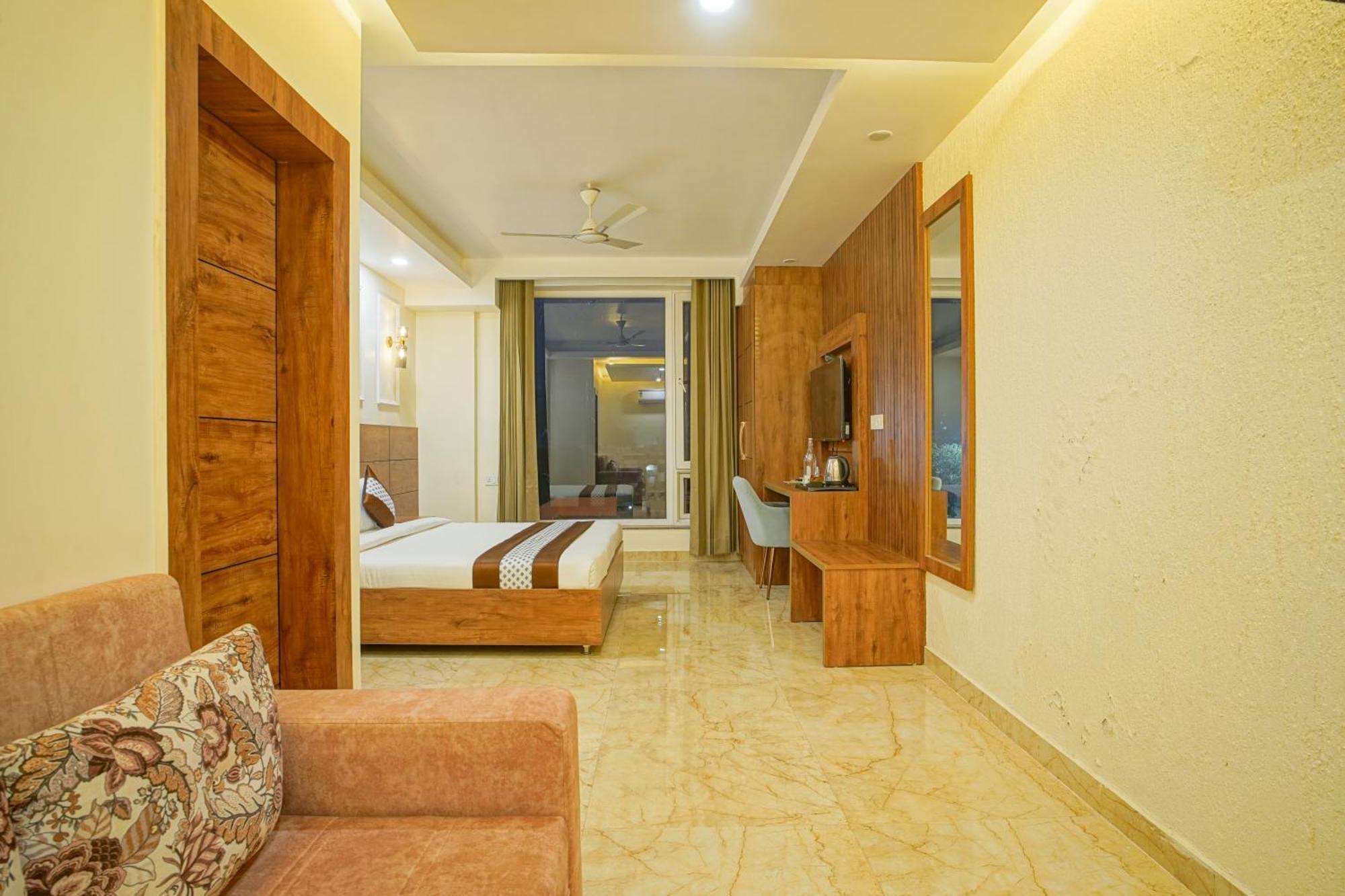 Hotel Nirvana Bliss, Behind Parmarth Niketan Rishīkesh Exteriör bild