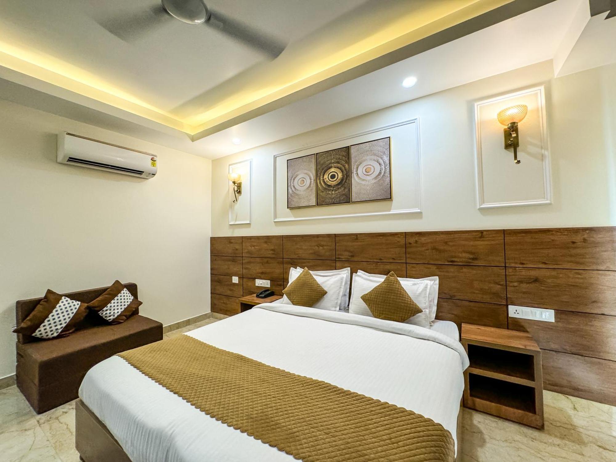 Hotel Nirvana Bliss, Behind Parmarth Niketan Rishīkesh Exteriör bild